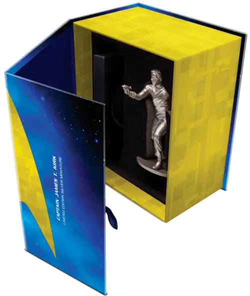 2018 star trek miniature cpt kirk_outer open