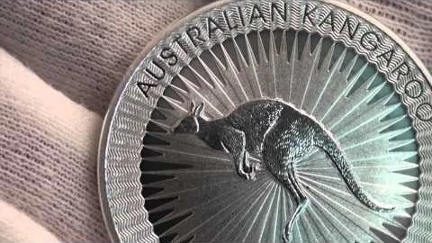 Close-up look at the 2016 Australian Kangaroo Silver Bullion Coin Close-up look at the 2016 Australian Kangaroo Silver Bullion Coin